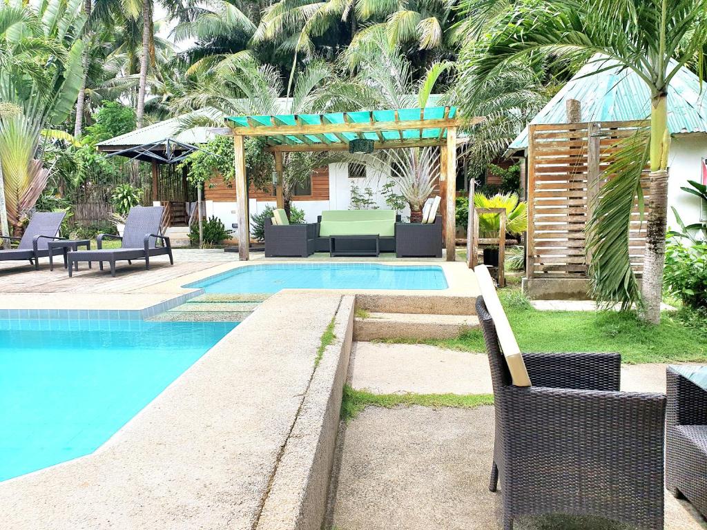 Charisma Beach Resort photo 4