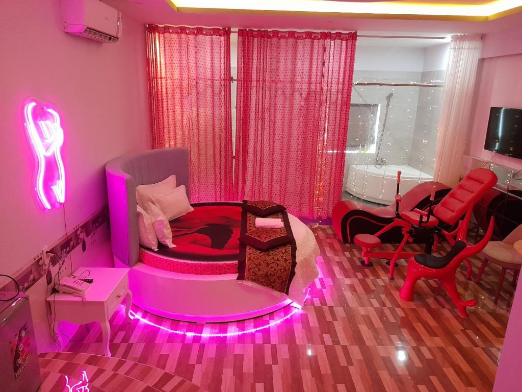 Tina 2 Hotel