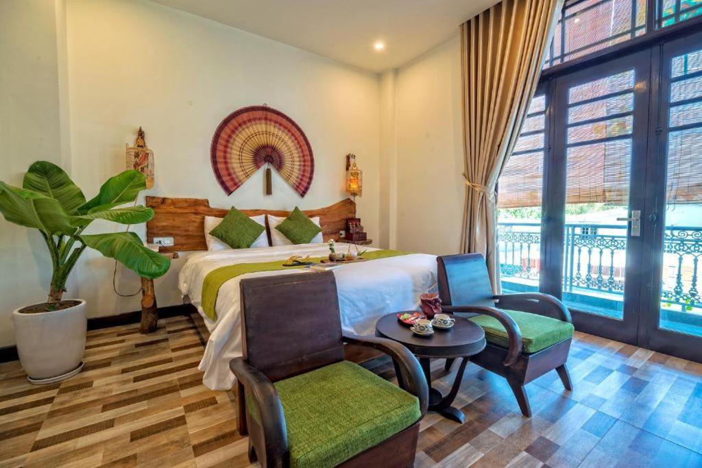 Nipa Riverside Villa Hoian