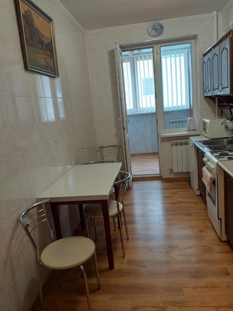 Затишна, домашня 43м в тихому зеленому місці Поруч Центральний парк Університет photo 4