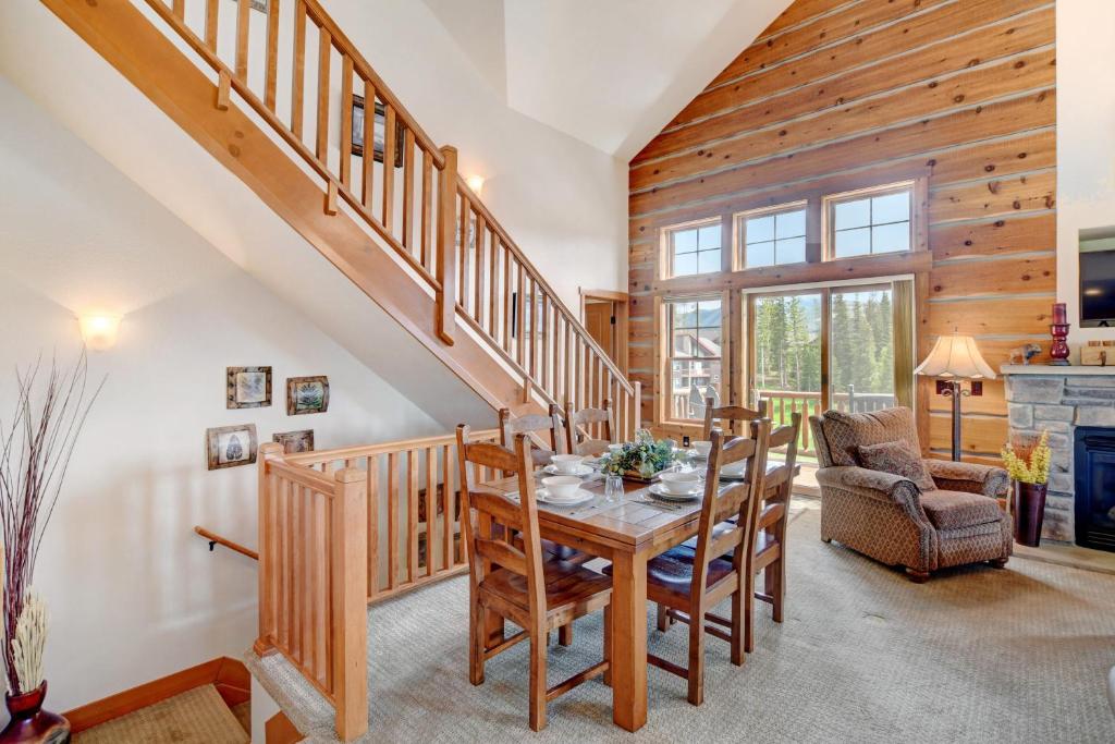 Luxury Cabin #760 With Hot Tub & Great Views - 500 Dollars Of FREE Activities & Equipment Rentals Daily photo 3