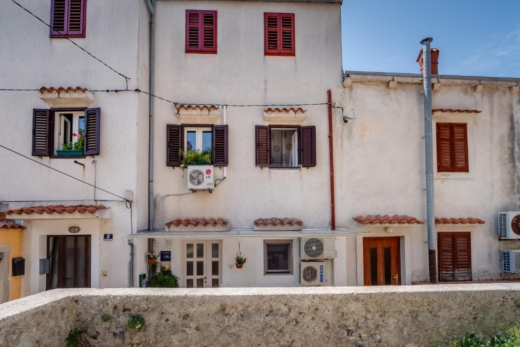 Apartments by the sea Mali Losinj (Losinj) - 12342 photo 2