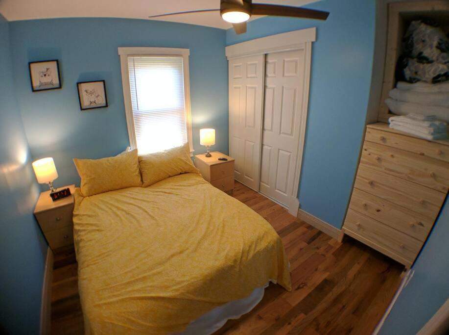 Harper Two Bedroom House in Historic Loveland photo 2
