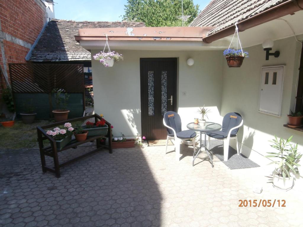 Apartments with a parking space Samobor, Prigorje - 12869 photo 4