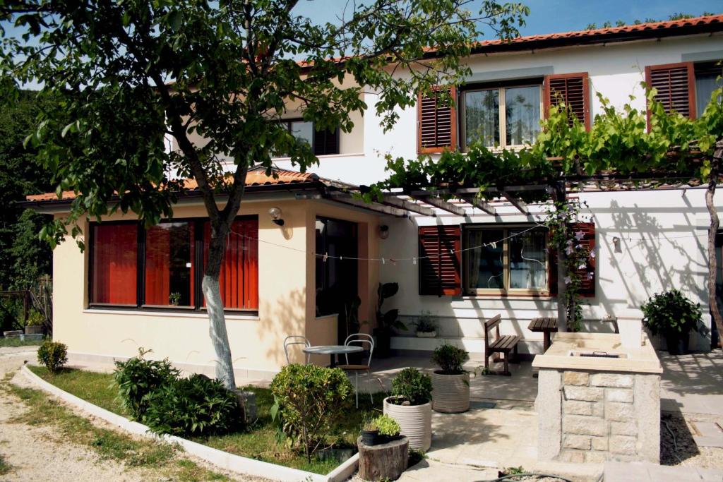 Family friendly house with a swimming pool Brest pod Uckom, Central Istria - Sredisnja Istra - 13005 photo 4