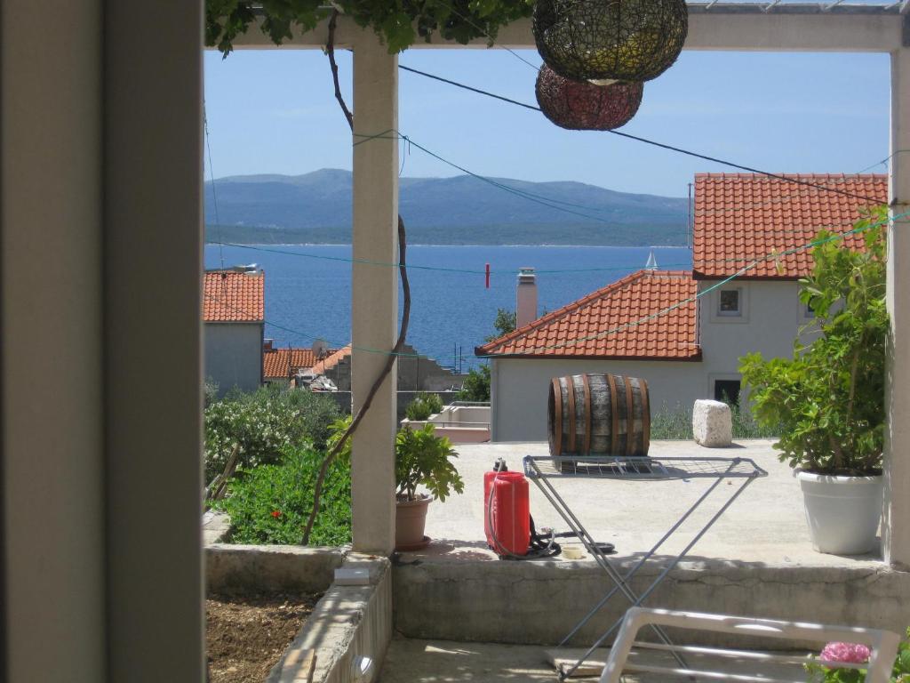 Apartments by the sea Bol, Brac - 13665 photo 4