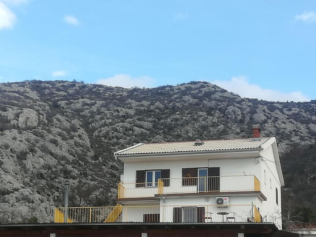 Rooms with a parking space Lukovo, Senj - 14567 photo 2