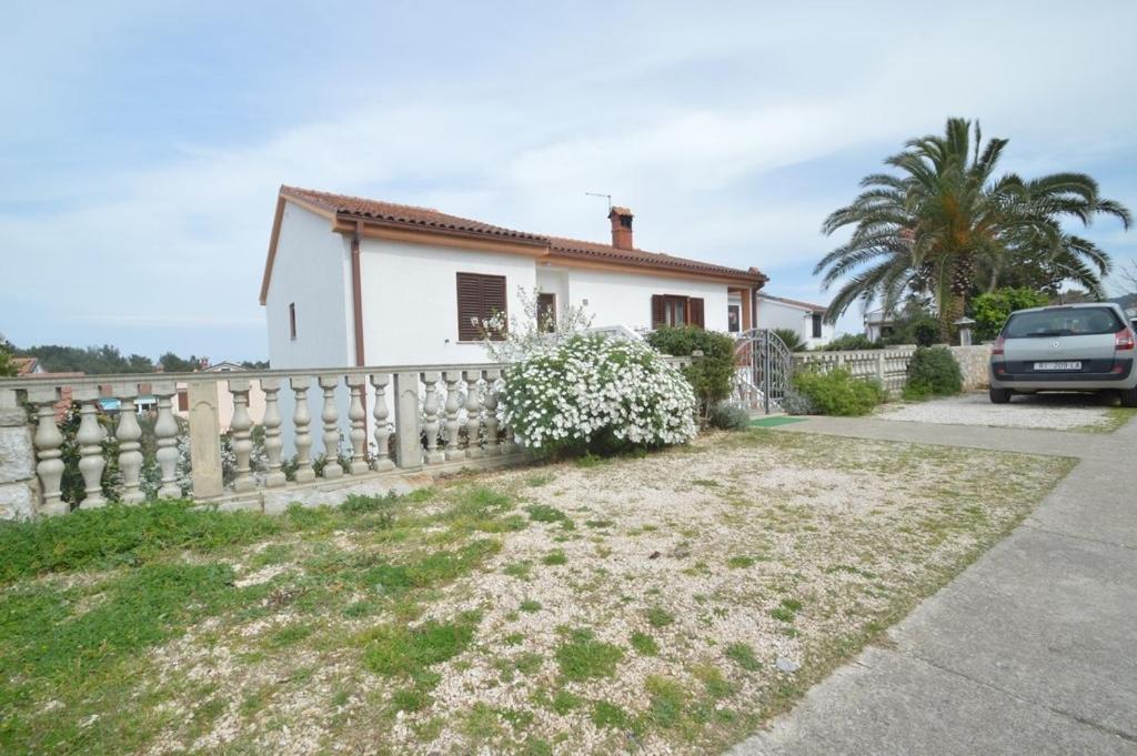 Apartments by the sea Mali Losinj (Losinj) - 14844 photo 1
