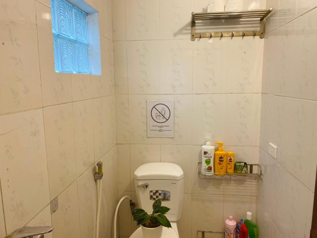 Wooden House 38 Hang Cot - 5' to HoanKiem Lake & Al Noor Mosque