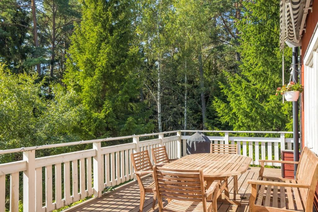 Holiday home in Stockholm Archipelago with private beach and jetty photo 2
