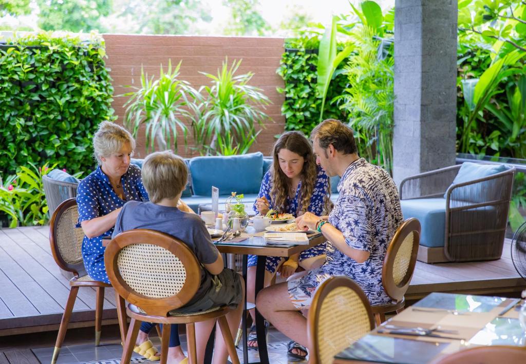 Boutik Cham NhaTrang