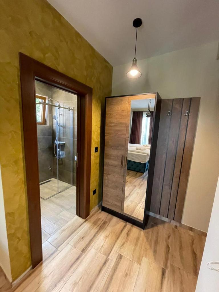 ATOS Srebrno jezero - Villa and Restaurant photo 3