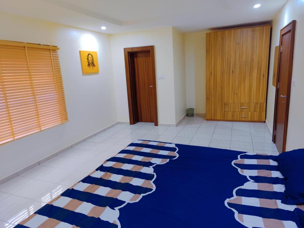 Highly Secured 24 Hours Electricity Apartment photo 2