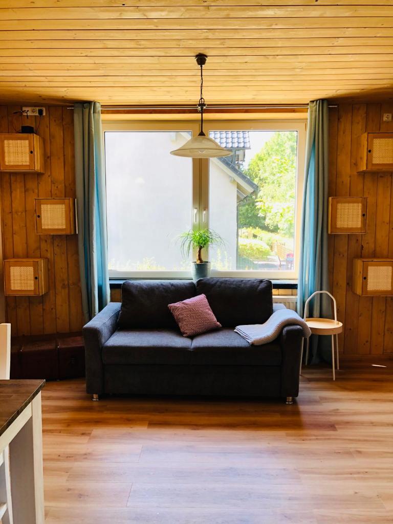 Ruhige Ferienwohnung direkt am Rennsteig photo 3