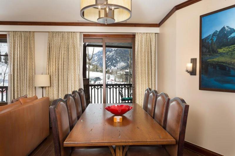 Aspen Ritz-carlton 3 Bedroom Residence - Ski In, Ski-out photo 2
