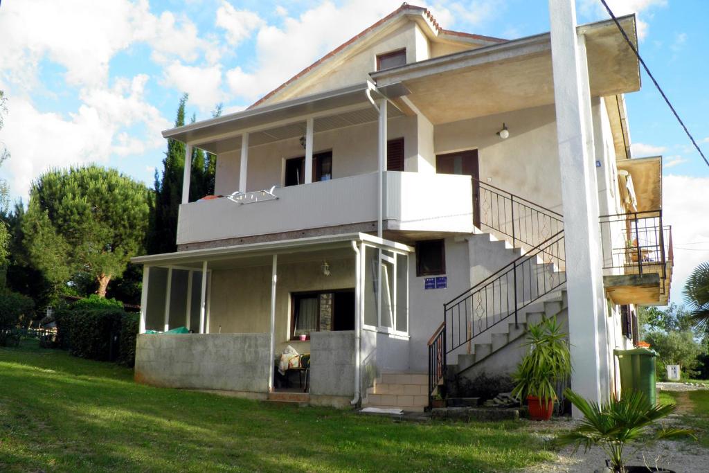 Apartments by the sea Sveti Ivan, Umag - 9692 photo 1