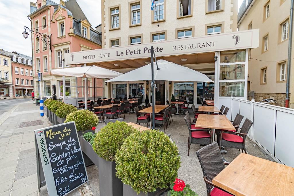 Hôtel Le Petit Poète photo 4