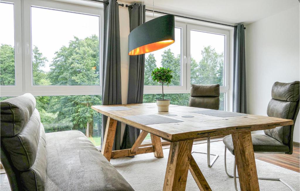 Awesome Apartment In Passow Ot Charlottenho With Wifi And 2 Bedrooms photo 3