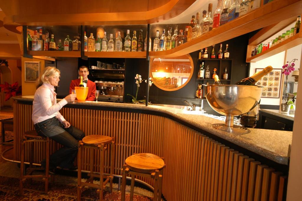 Hotel Des Geneys photo 2