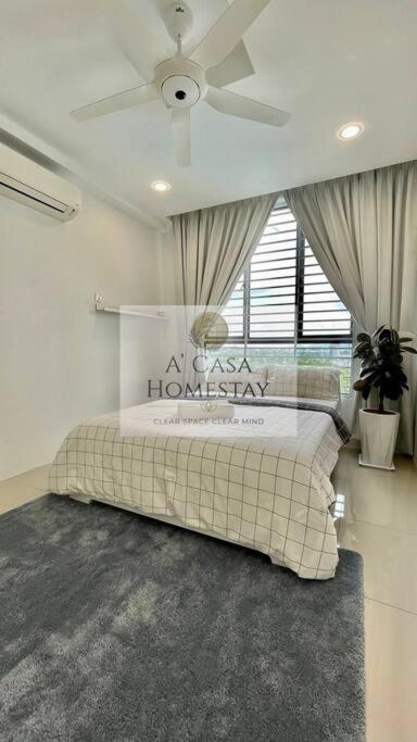 A' Casa Apartment - Tap to explore photos