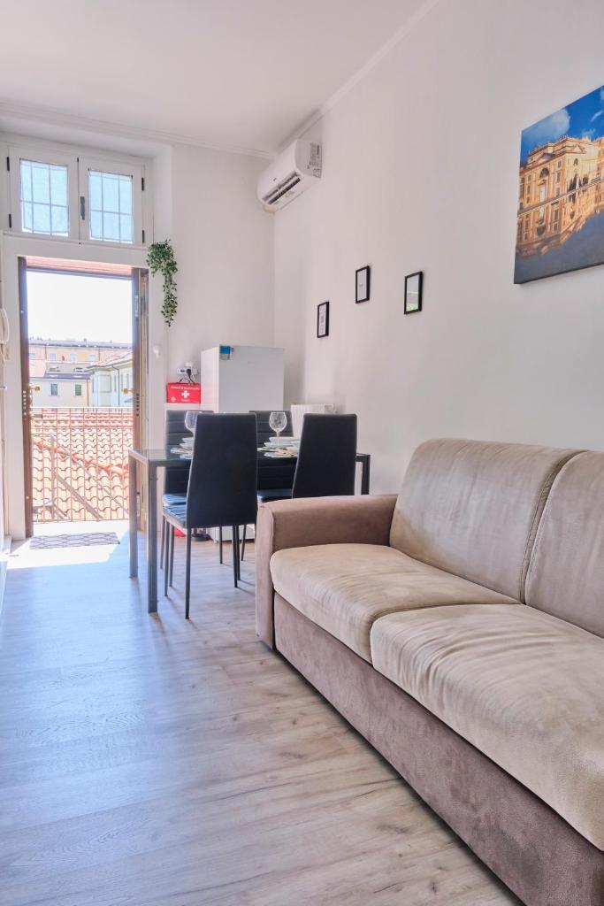 [MONZA-CENTRO] Modern Flat Near Train Station - Tap to explore photos