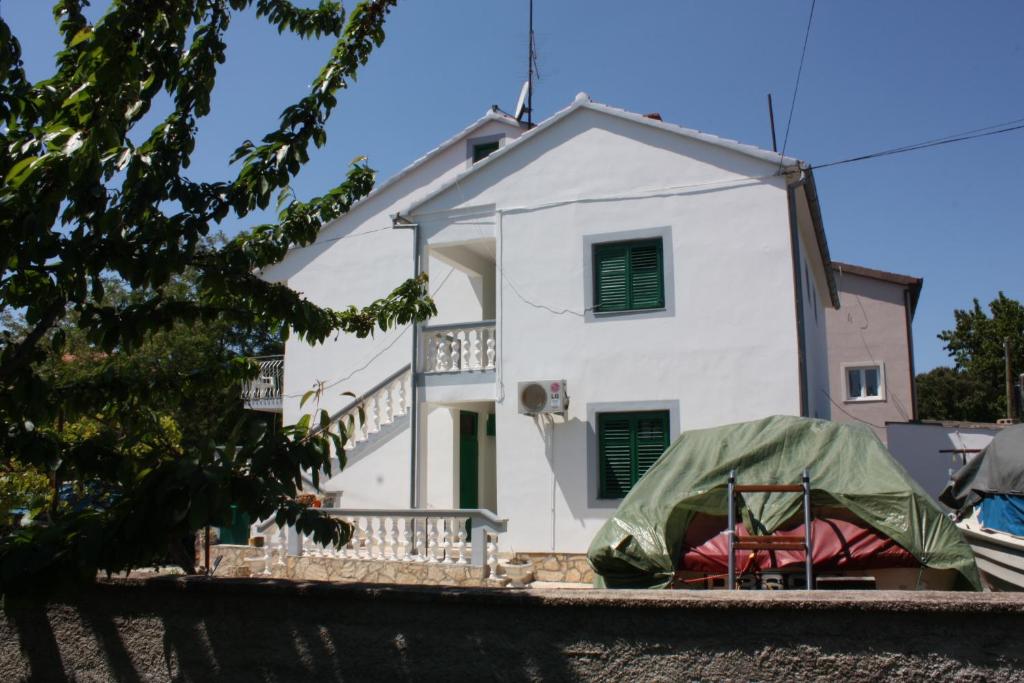 Apartments by the sea Turanj, Biograd - 364 photo 2