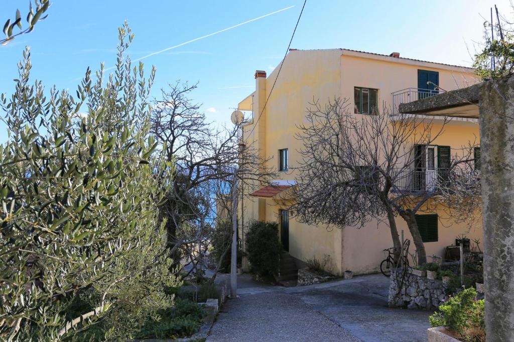 Apartments by the sea Igrane, Makarska - 311 photo 2