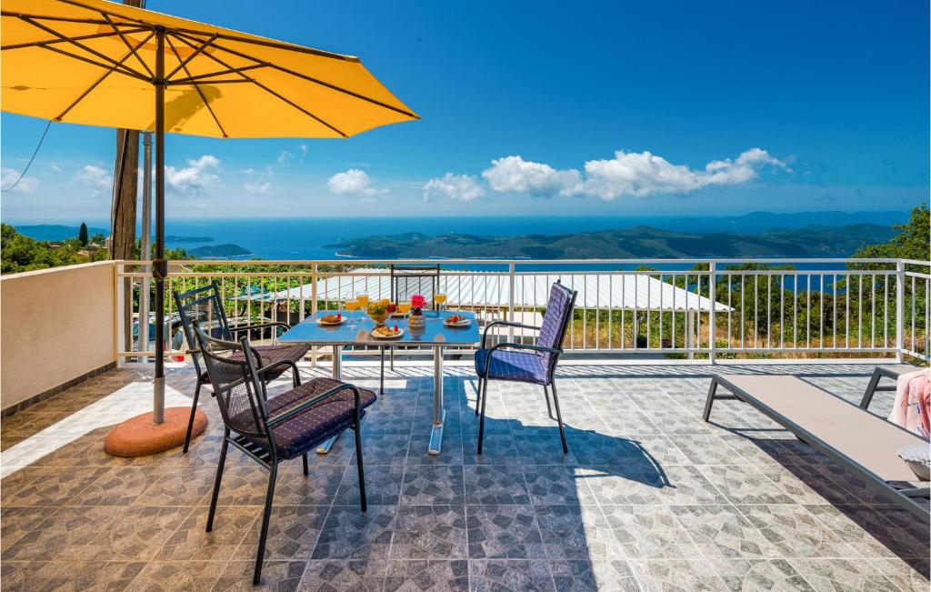 Amazing Apartment In Dubravica With Outdoor Swimming Pool, Wifi And 1 Bedrooms photo 1