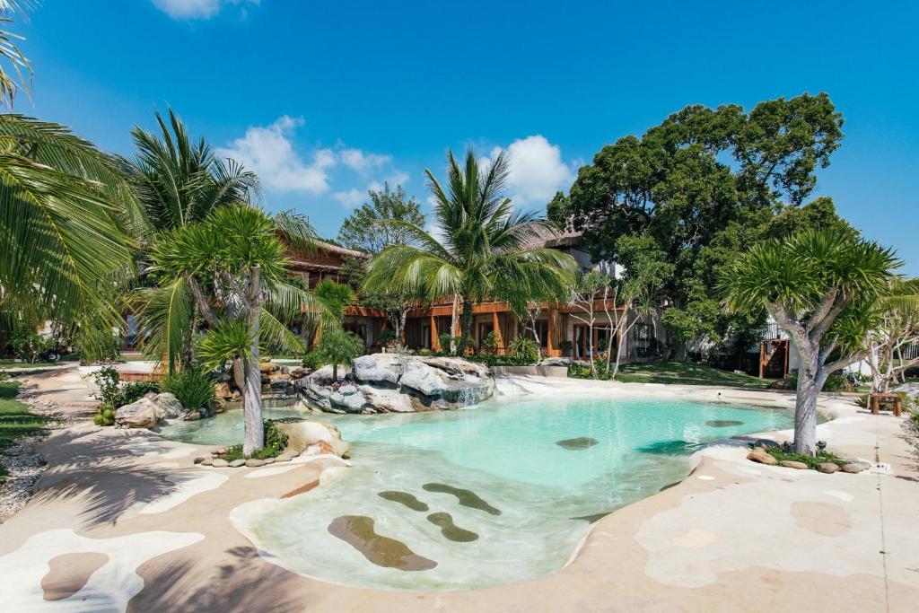 Rocks Beach Boutique Bungalows