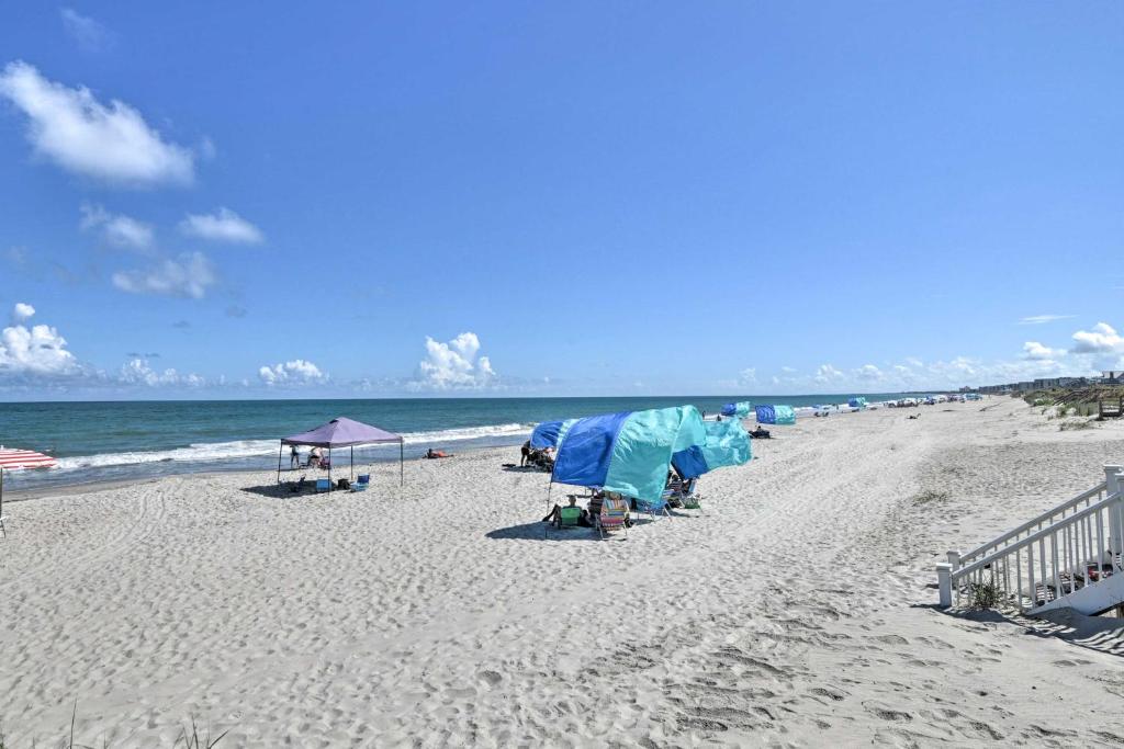 Pawleys Island Condo Retreat with Beach Access! photo 2