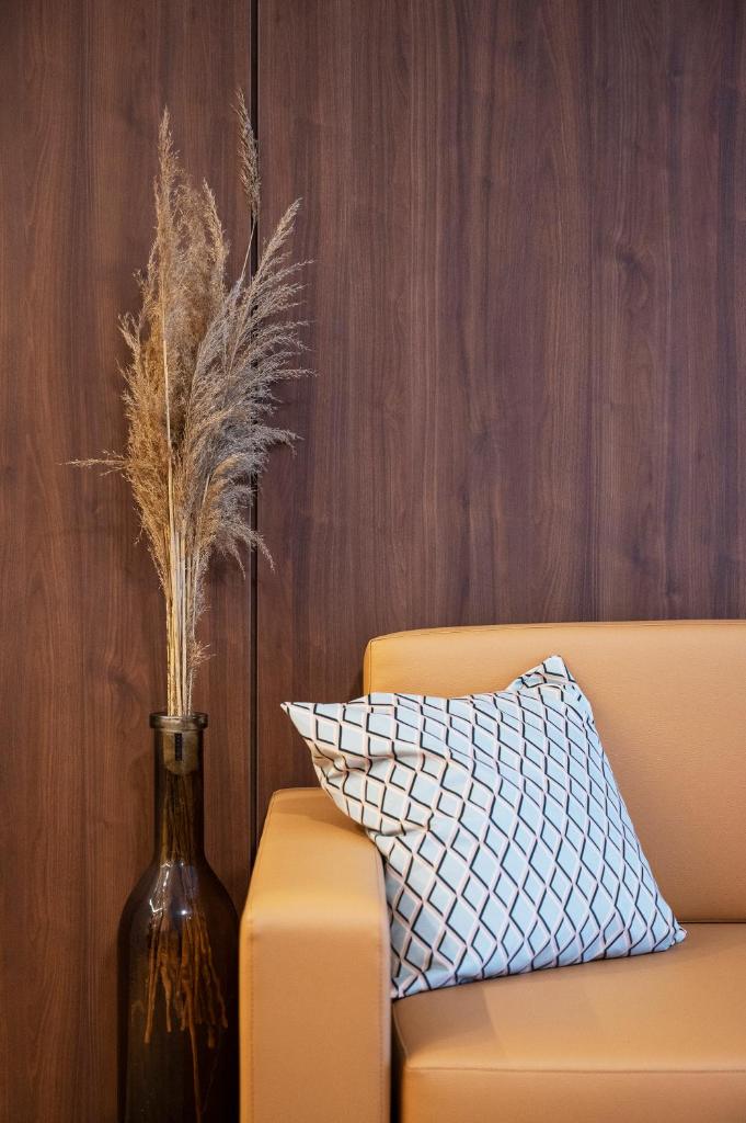 SWU Magazine Rooms - Tap to explore photos