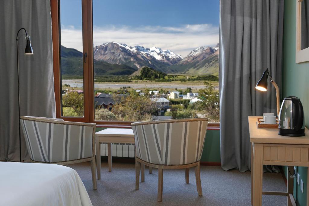 Los Cerros del Chaltén Boutique Hotel photo 2