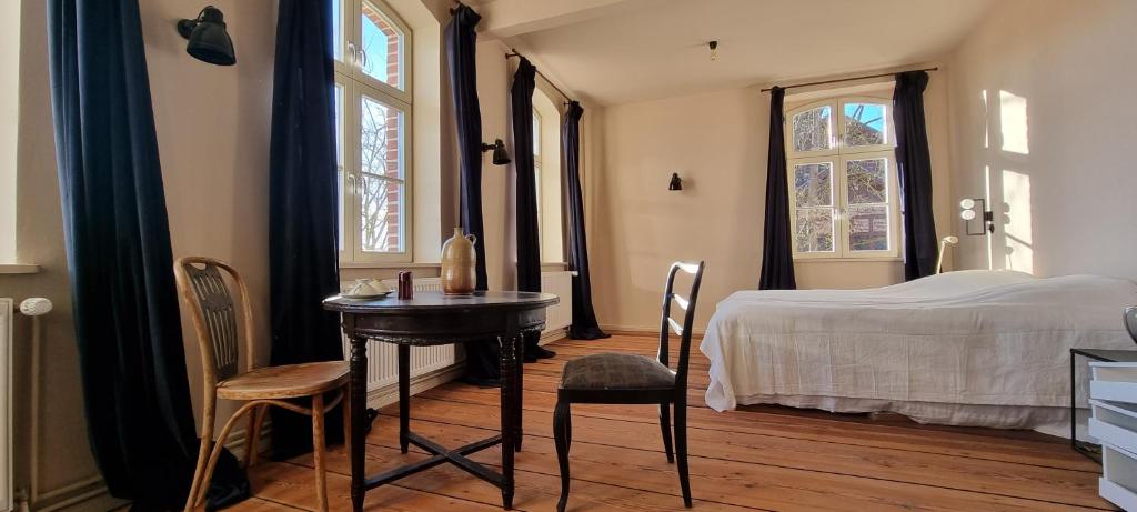 Hug&Dim im Gasthaus am Finowkanal photo 3