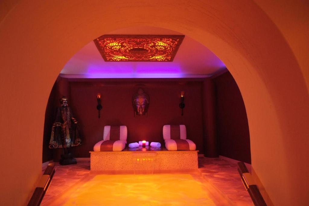 HOTEL & SPA GASQUET photo 1