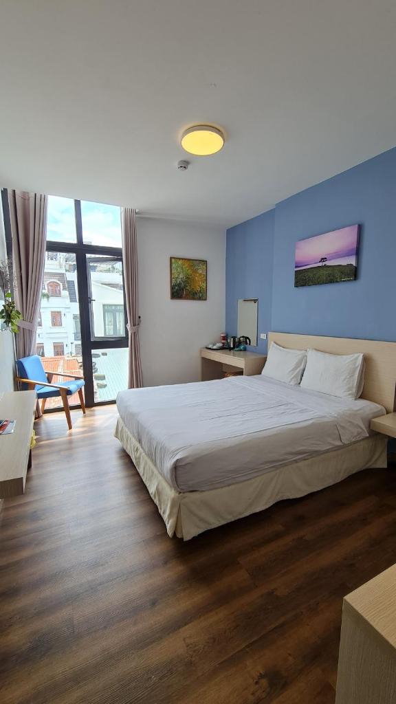 Ngan Hoa - Mille Fleurs