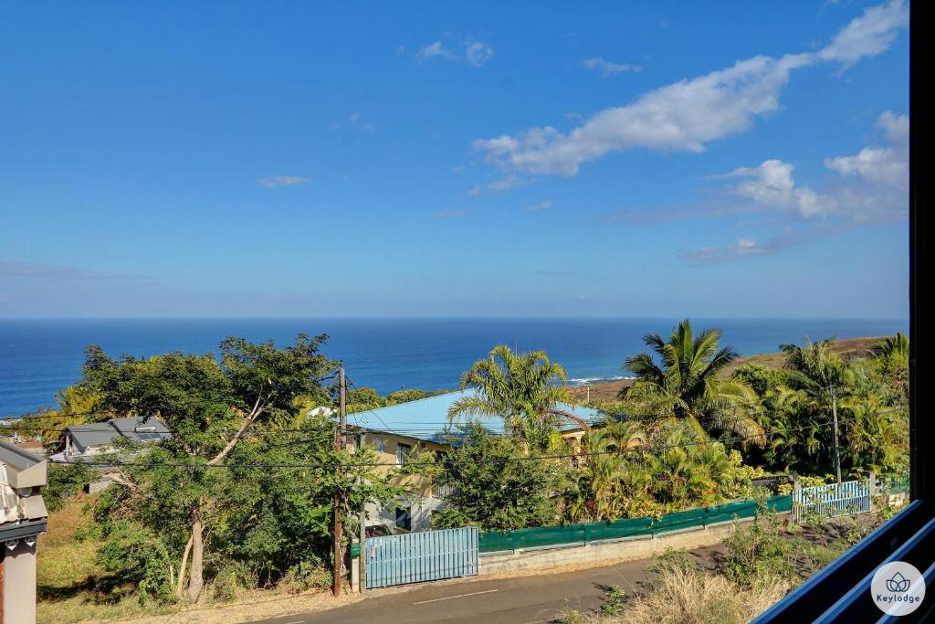 Kaz Bois Blanc - Vue mer - Les Avirons photo 1