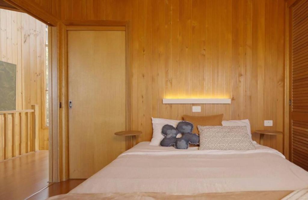 Kinoie Mornington - OCEANVIEW photo 3