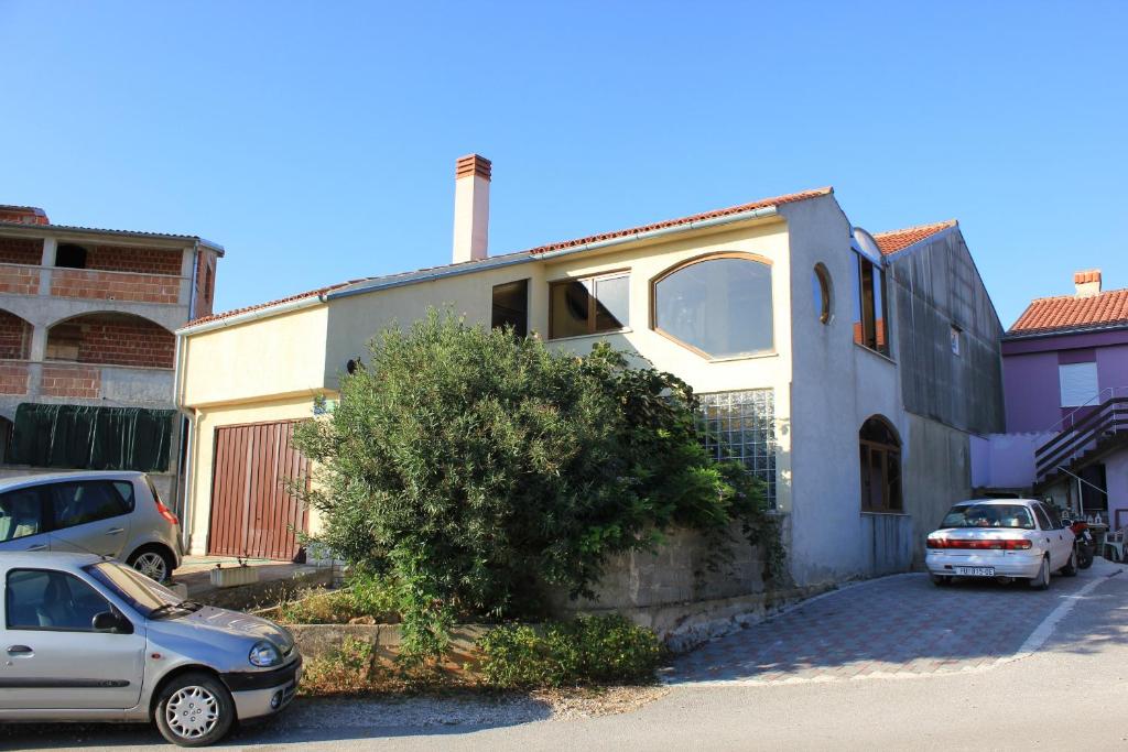 Apartments with a parking space Stinjan, Pula - 2279 photo 2