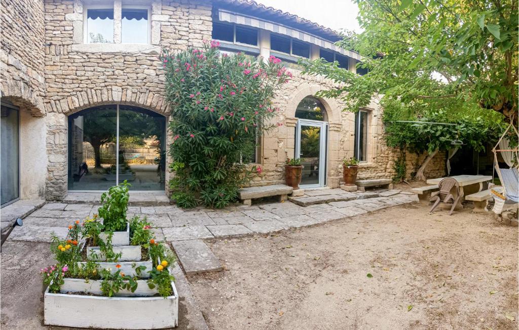 Amazing Home In Cabrires-davignon With Outdoor Swimming Pool, Wifi And 5 Bedrooms photo 1