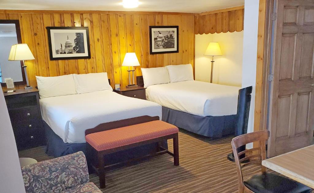 Teton Court Motel image