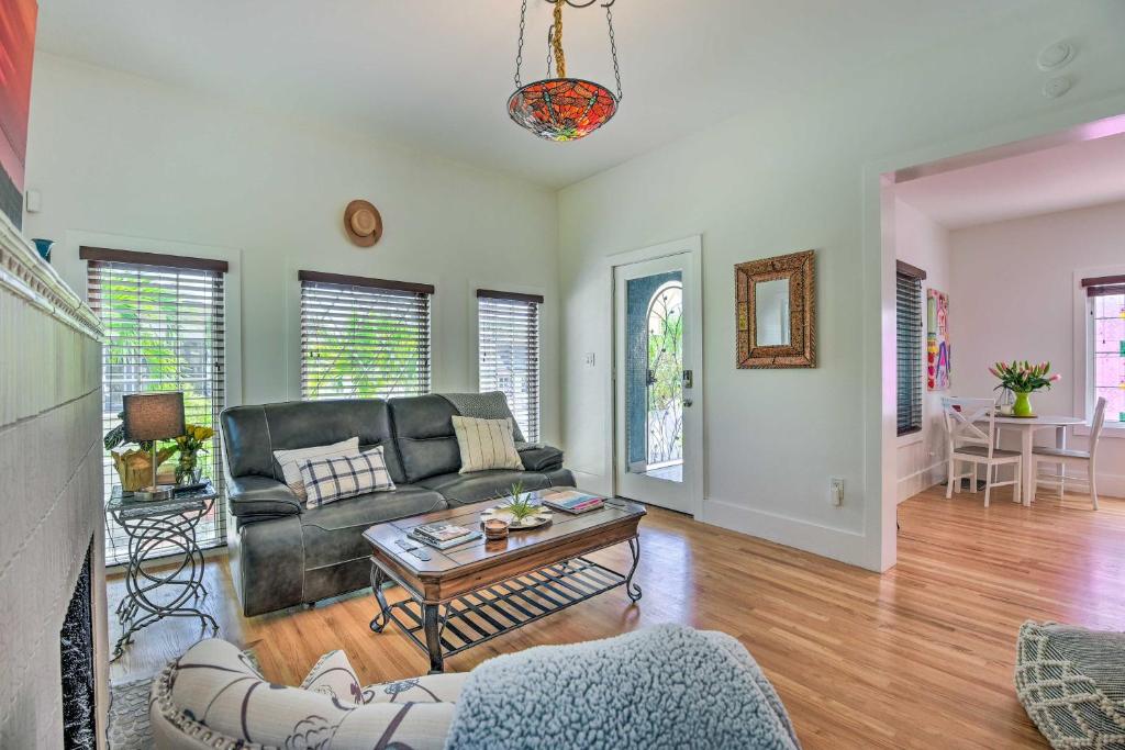 Sarasota Home in Historic District with Patio! photo 4