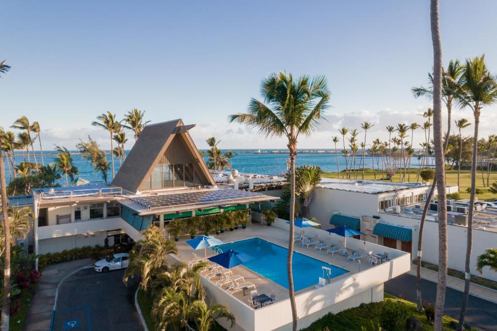 Maui Beach Hotel image