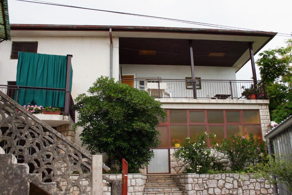 Apartments and rooms with parking space Novi Vinodolski - 2350 photo 2