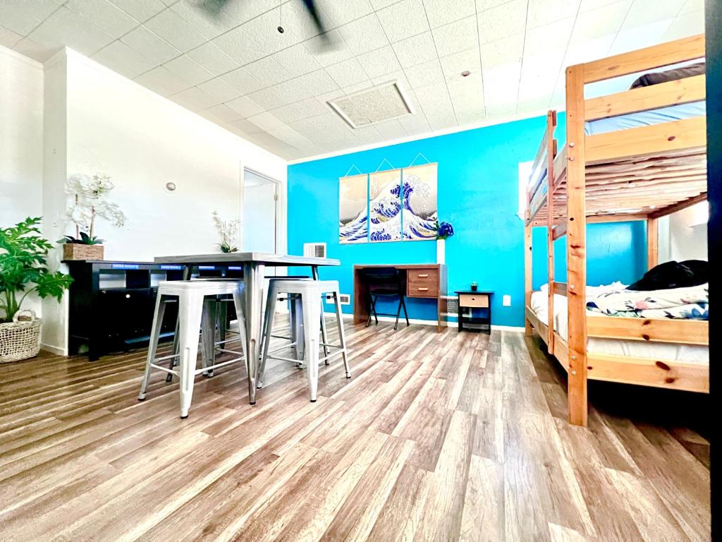 WHOLE Family - Rosemont - Hostel image