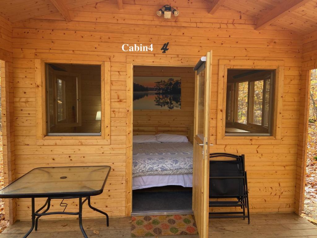 Algonquin Madawaska Lodge Cottage Glamping Cabins photo 2