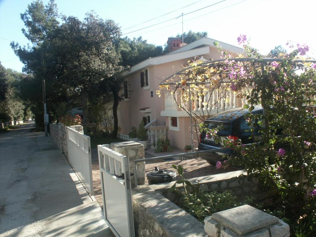 Apartments by the sea Artatore, Losinj - 2474 photo 1