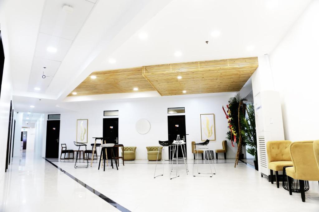 Travelbee Airport Inn photo 4