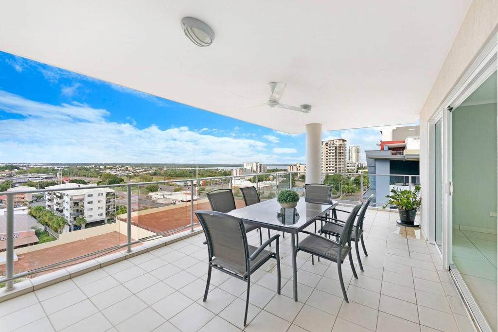 Discover a Bright Oasis in the Heart of Darwin photo 2