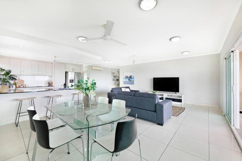 Discover a Bright Oasis in the Heart of Darwin photo 3