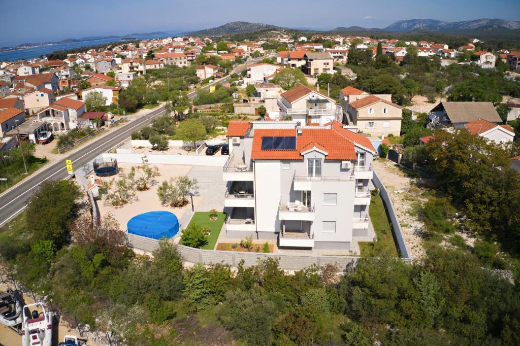 Family friendly apartments with a swimming pool Pirovac, Sibenik - 18998 photo 2